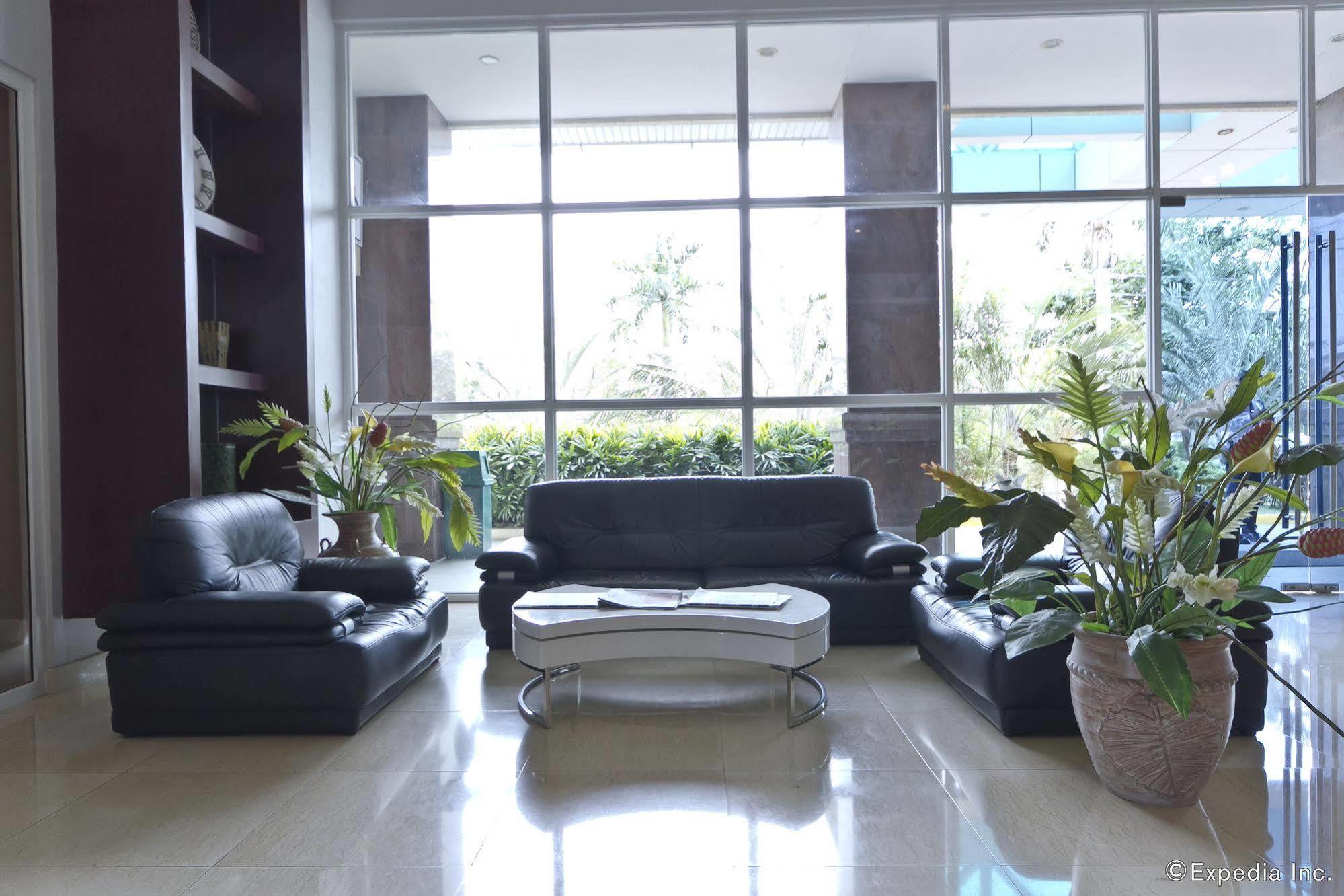 La Mirada Hotel Cebu Exterior photo